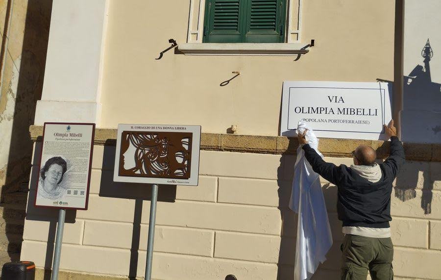 Via Olimpia Mibelli Ferrini a Portoferraio.